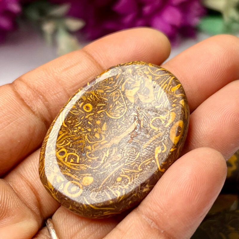 Calligraphy Jasper -Elephant Skin Jasper -Miriam Jasper Oval Shape Worry Stone for Crystal Healing And Meditation- Thumb Stone One (1) Piece - Image 5