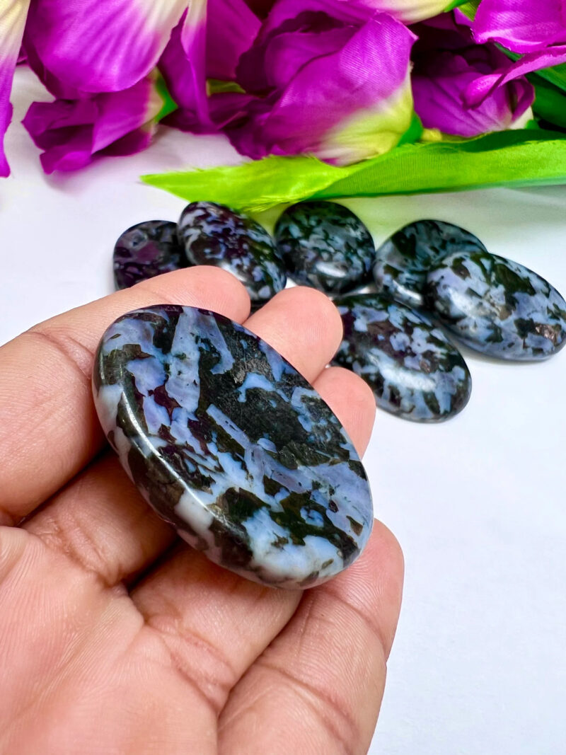 Indigo Gabbro Oval Shape Worry Stone for Crystal Healing And Meditation - Pocket Palm Stone - Thumb Stone One (1) Piece - Image 4