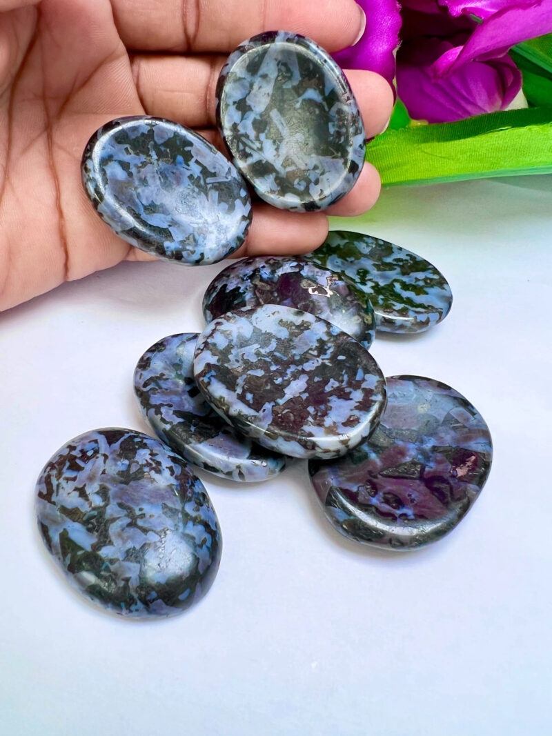Indigo Gabbro Oval Shape Worry Stone for Crystal Healing And Meditation - Pocket Palm Stone - Thumb Stone One (1) Piece - Image 5