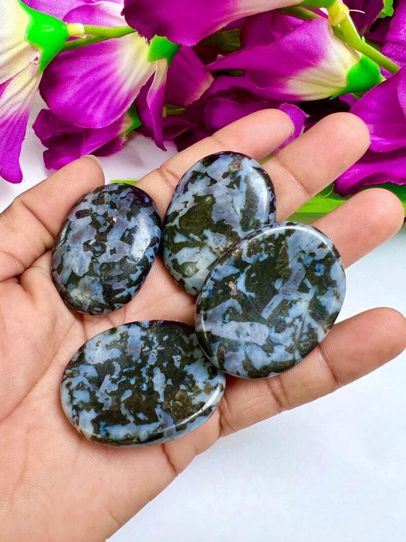 Indigo Gabbro Oval Shape Worry Stone for Crystal Healing And Meditation - Pocket Palm Stone - Thumb Stone One (1) Piece - Image 8