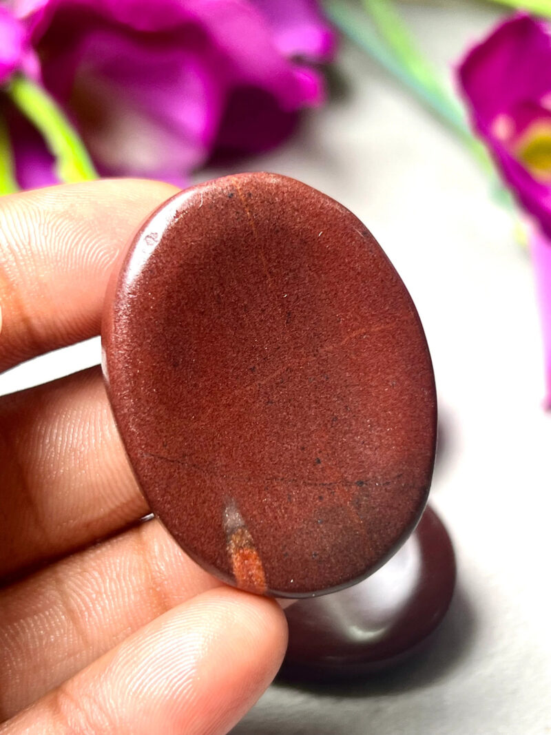 Chocolate Stone Oval Shape Worry Stone for Crystal Healing And Meditation - Pocket Palm Stone - Thumb Stone One (1) Piece - Image 5