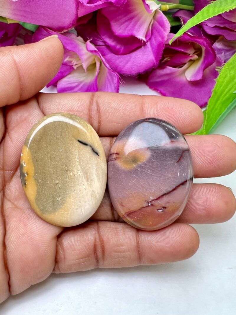 Mookite Jasper Oval Shape Worry Stone for Crystal Healing And Meditation - Pocket Palm Stone - Thumb Stone One (1) Piece - Image 5