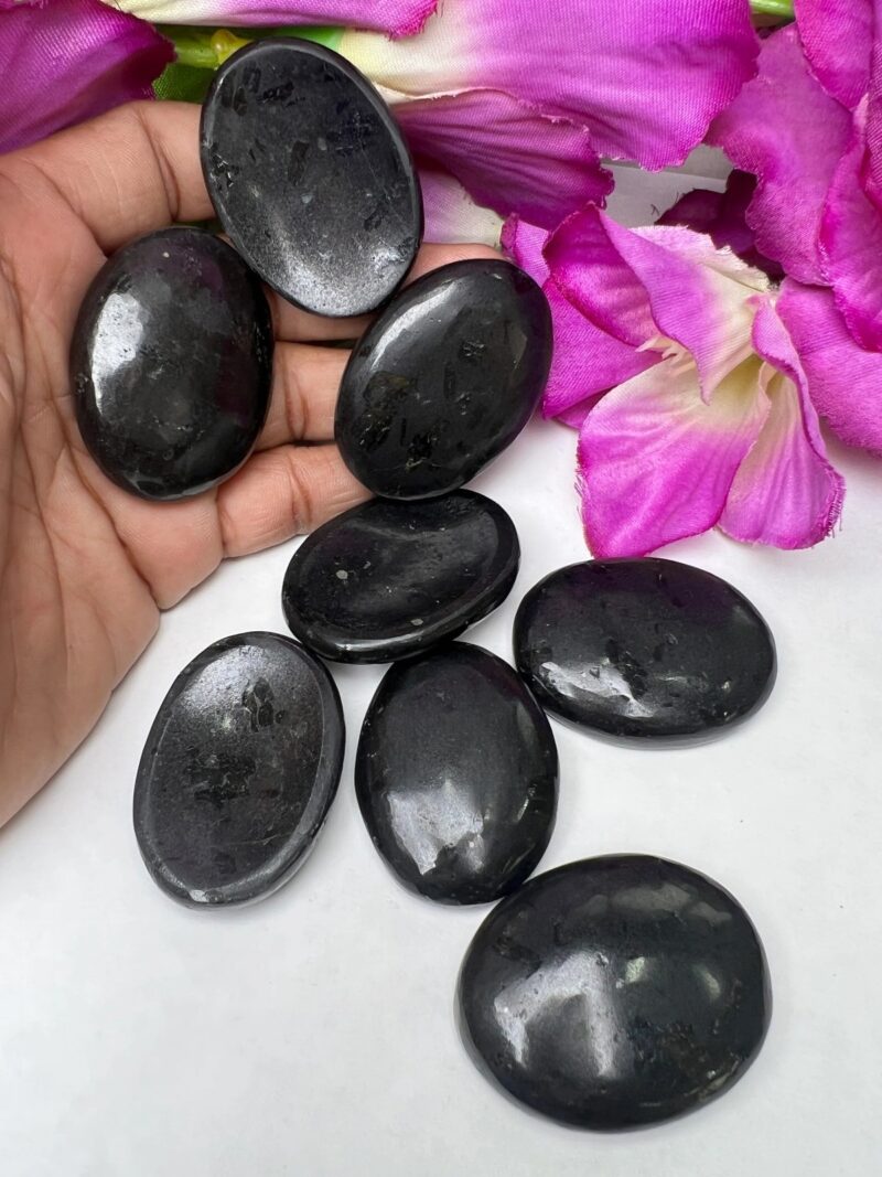 Black Tourmaline Oval Shape Worry Stone for Crystal Healing And Meditation - Pocket Palm Stone - Thumb Stone One (1) Piece - Image 10