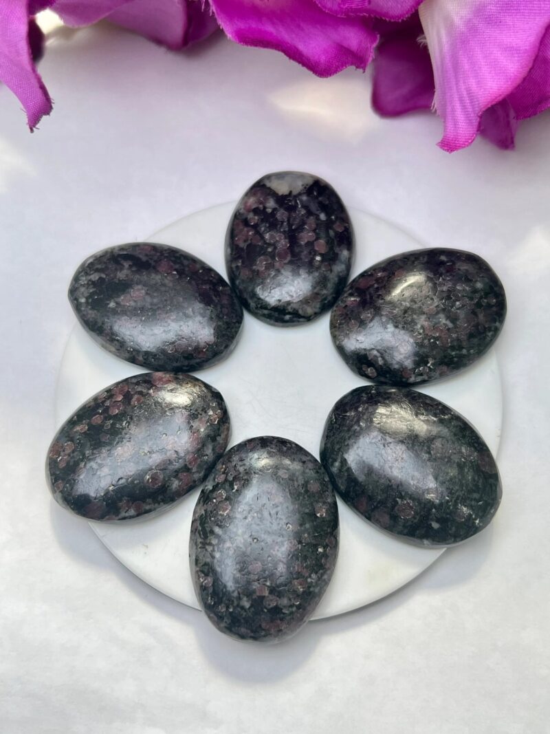 Ruby Spinel In Matrix Stone Oval Shape Worry Stone for Crystal Healing And Meditation - Pocket Palm Stone - Thumb Stone One (1) Piece - Image 3