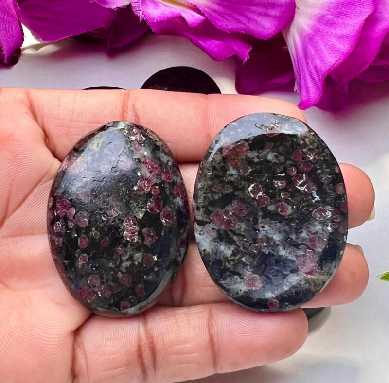Ruby Spinel In Matrix Stone Oval Shape Worry Stone for Crystal Healing And Meditation - Pocket Palm Stone - Thumb Stone One (1) Piece - Image 5