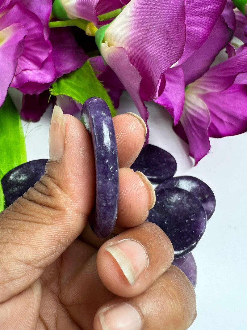 Lepidolite Zoisite Oval Shape Worry Stone for Crystal Healing And Meditation - Pocket Palm Stone - Thumb Stone One (1) Piece - Image 6