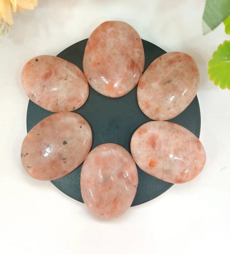 Sunstone Oval Shape Worry Stone for Crystal Healing And Meditation - Pocket Palm Stone - Thumb Stone One (1) Piece - Image 3
