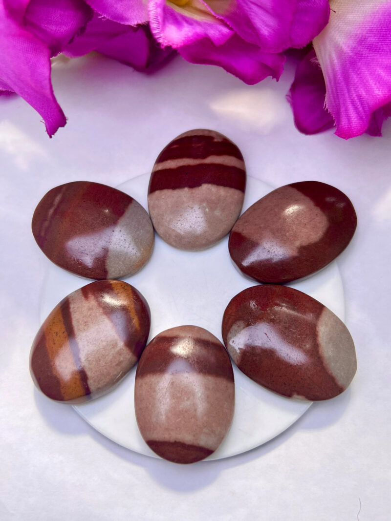 NARMADA Agate Stone Oval Shape Worry Stone for Crystal Healing And Meditation - Pocket Palm Stone - Thumb Stone One (1) Piece - Image 10
