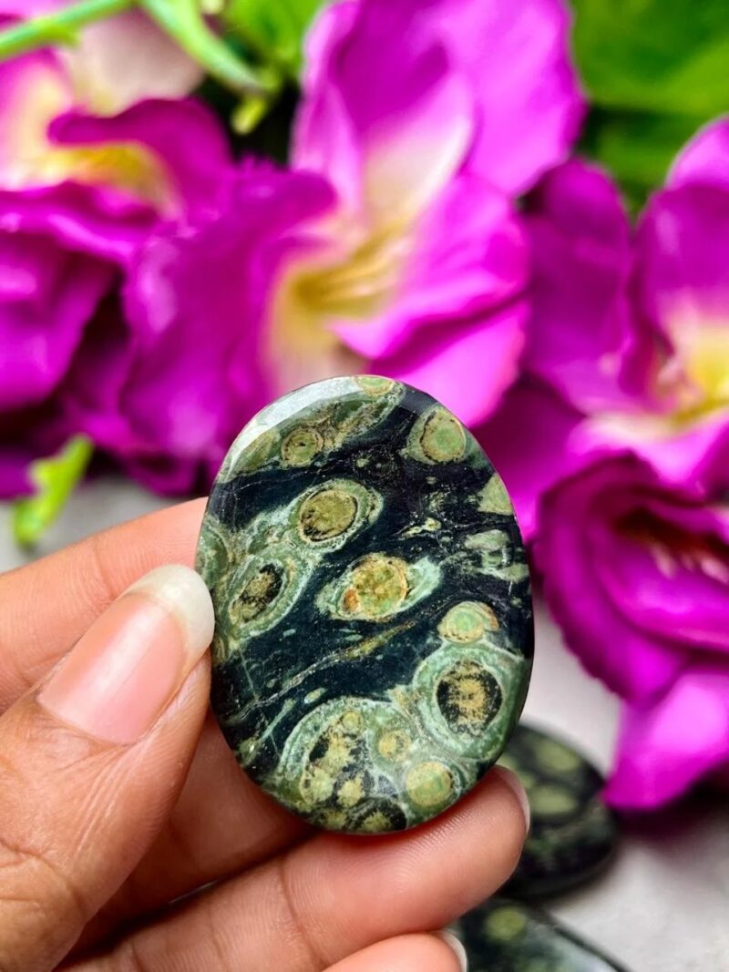 Kambaba Jasper Stone Oval Shape Worry Stone for Crystal Healing And Meditation - Pocket Palm Stone - Thumb Stone One (1) Piece - Image 2
