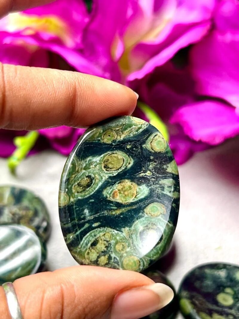 Kambaba Jasper Stone Oval Shape Worry Stone for Crystal Healing And Meditation - Pocket Palm Stone - Thumb Stone One (1) Piece