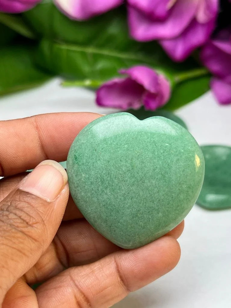Green Aventurine Stone Heart Shaped Worry Stone, Palm Stone, for Crystal Healing And Meditation - Pocket Palm Stone-Thumb Stone One(1)Piece