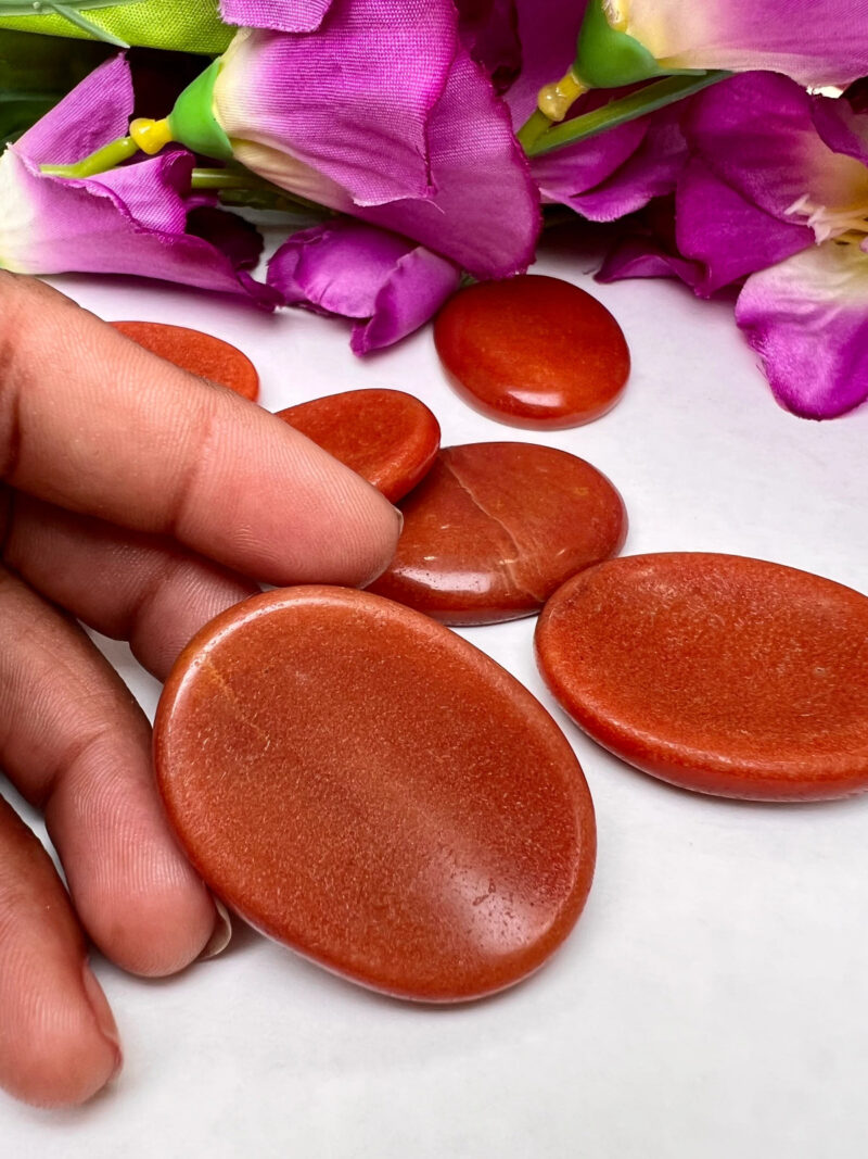 Red Aventurine Stone Oval Shape Worry Stone for Crystal Healing And Meditation - Pocket Palm Stone - Thumb Stone One (1) Piece - Image 8