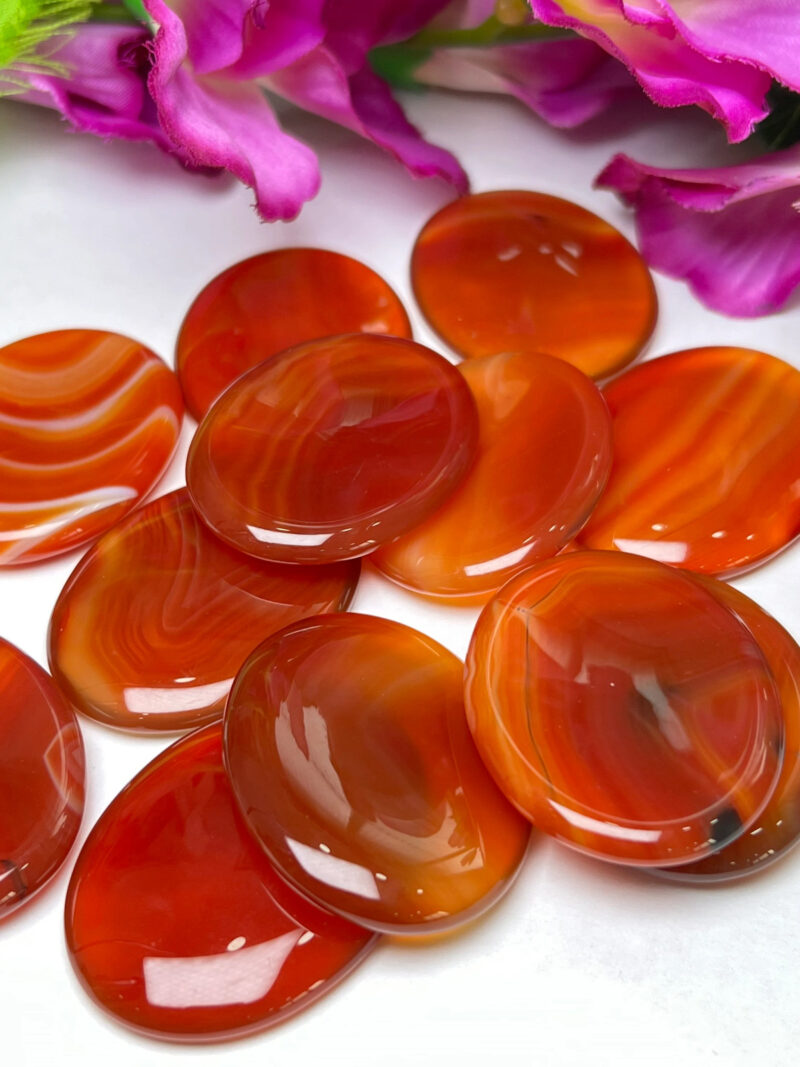 Carnelian Stone Oval Shape Worry Stone for Crystal Healing And Meditation - Pocket Palm Stone - Thumb Stone One (1) Piece - Image 8