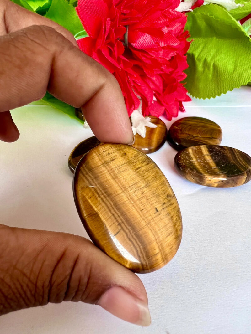 Tiger's Eye Stone Oval Shape Worry Stone for Crystal Healing And Meditation - Pocket Palm Stone - Thumb Stone One (1) Piece - Image 6