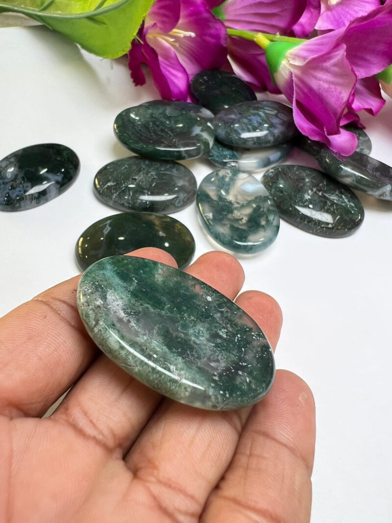 Moss Agate Oval Shape Worry Stone for Crystal Healing And Meditation - Pocket Palm Stone - Thumb Stone One (1) Piece - Image 5