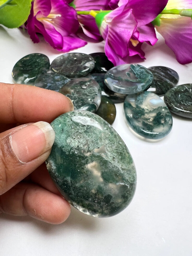 Moss Agate Oval Shape Worry Stone for Crystal Healing And Meditation - Pocket Palm Stone - Thumb Stone One (1) Piece - Image 7