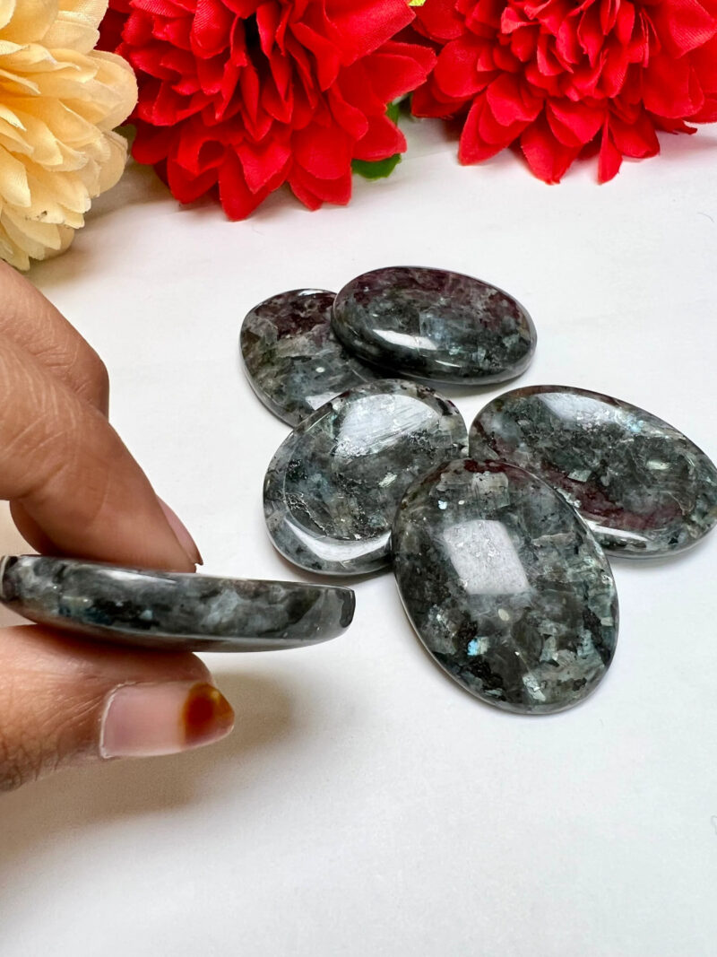 Larvikite Oval Shape Worry Stone for Crystal Healing And Meditation - Pocket Palm Stone - Thumb Stone One (1) Piece - Image 5