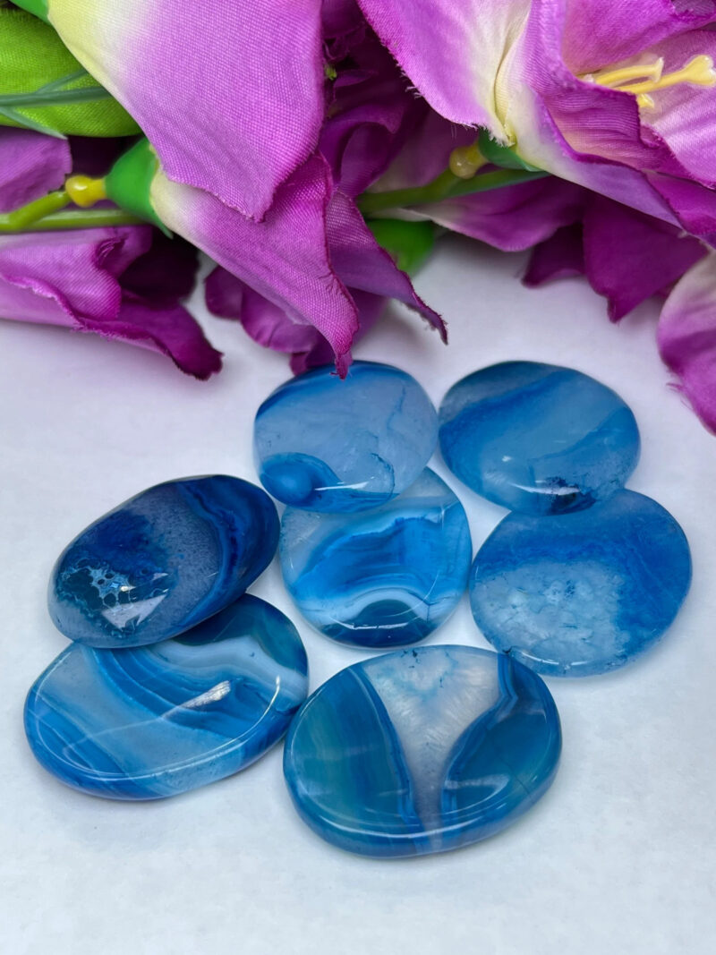 Blue Banded Onex Oval Shape Worry Stone for Crystal Healing And Meditation - Pocket Palm Stone - Thumb Stone One (1) Piece - Image 4