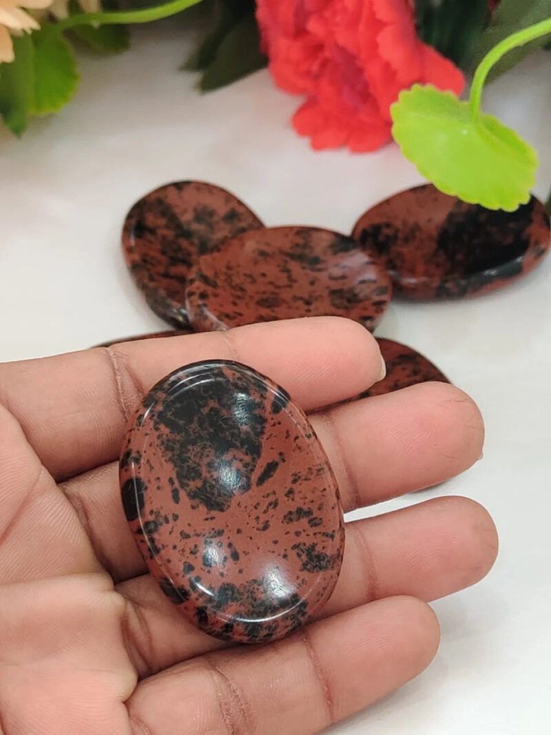 Lovely Reddish Mahogany Obsidian Oval Shape Worry Stone for Crystal Healing And Meditation - Pocket Palm Stone - Thumb Stone One (1) Piece - Image 4