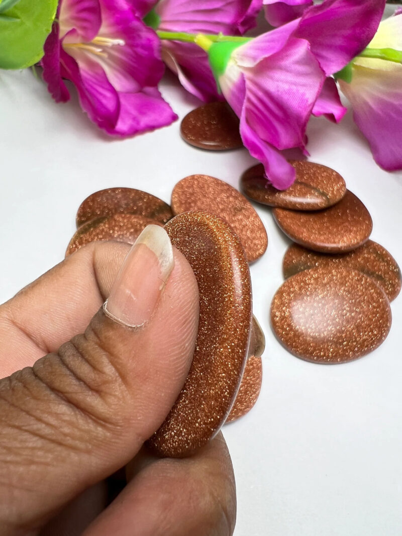 Goldstone Sun Sitara Oval Shape Worry Stone for Crystal Healing And Meditation - Pocket Palm Stone - Thumb Stone One (1) Piece - Image 5