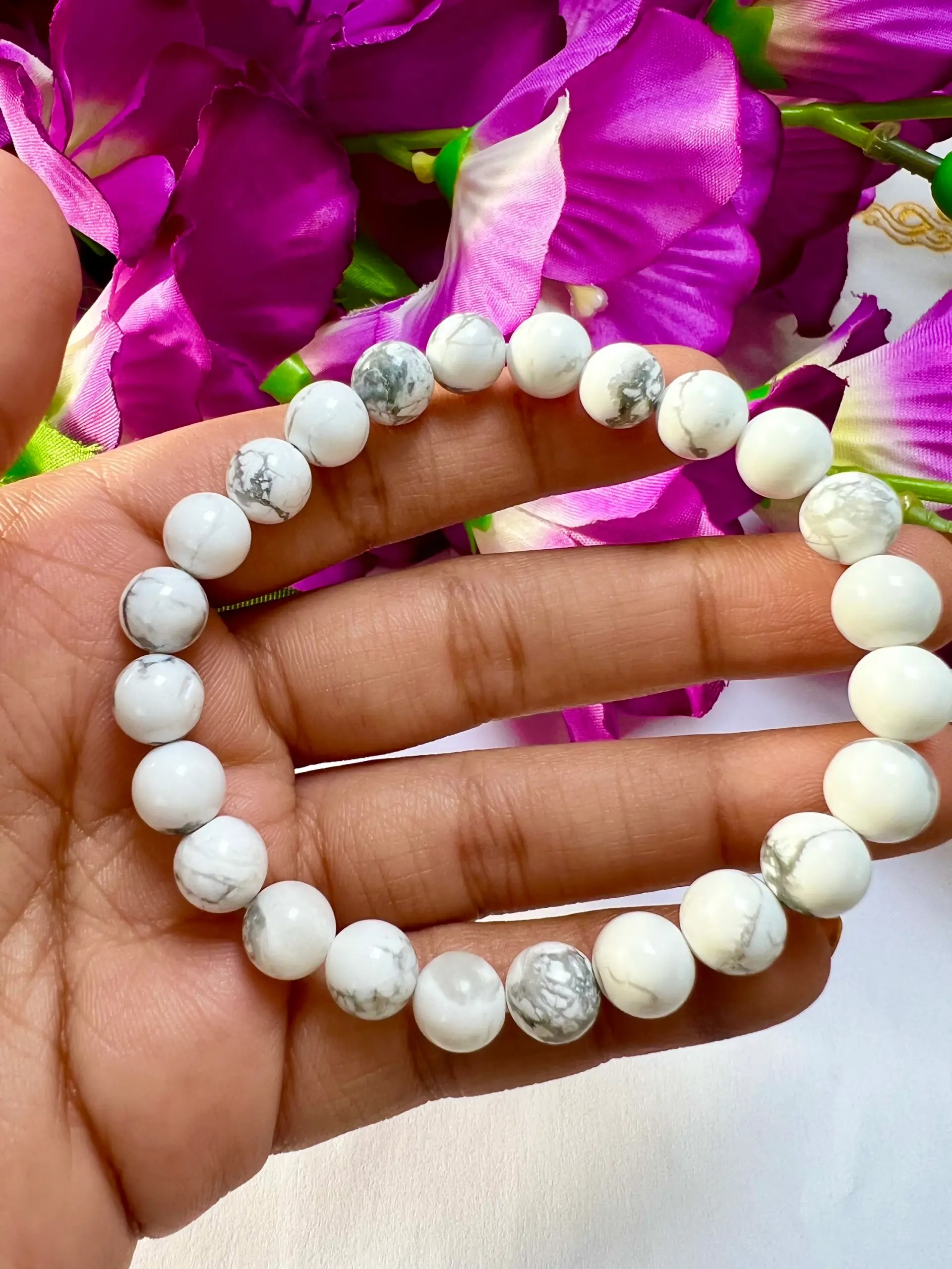 Howlite Stone Round Beaded Bracelet 8 MM Stretch Bracelet - Image 3