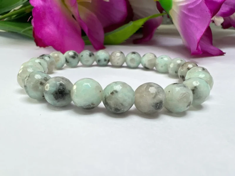 Kiwi Jasper/Sesame Jasper Round Beaded nourishes and supports in times of stress, bringing peace and wholeness 8 mm bracelet