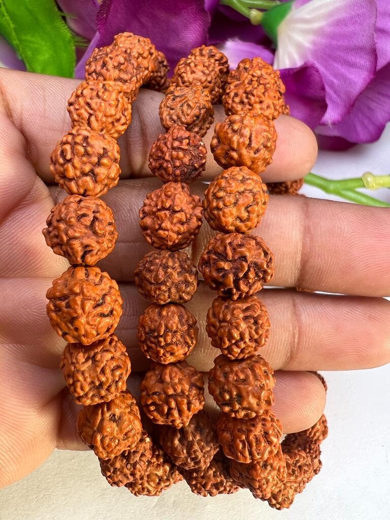 Panch Mukhi Rudraksha Beads Stretch 8mm Bracelet Healing for Men & Women, Control Stress And brings positive energy. - Image 4