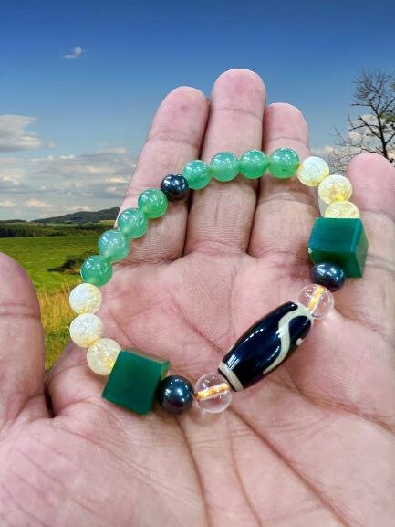 Money Hook Dzi Beads Stone Bracelet For Fast Money Wealth Maker Green ,Citrine ,Himalaya Crystal ,Magnetite, Green Aventurine - Image 4