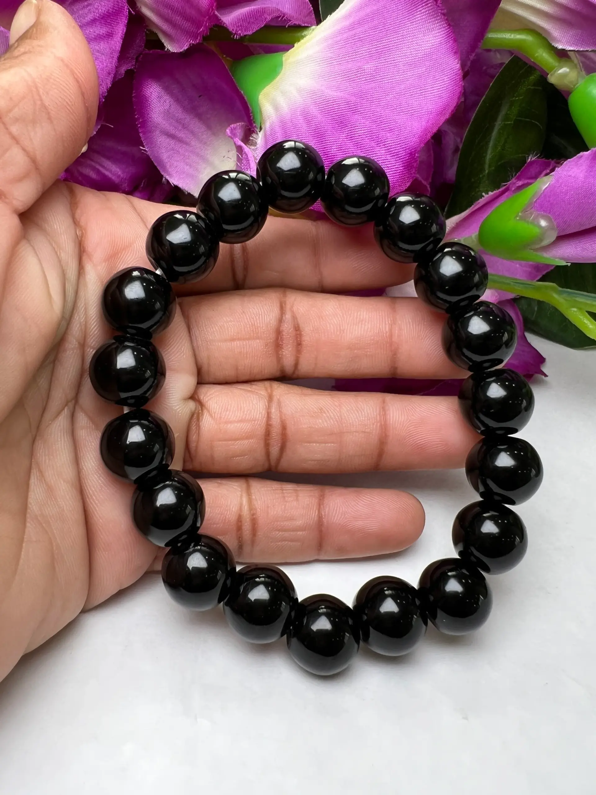 12 MM Black Onyx Round Beaded Bracelet Stretch Bracelet - Image 2