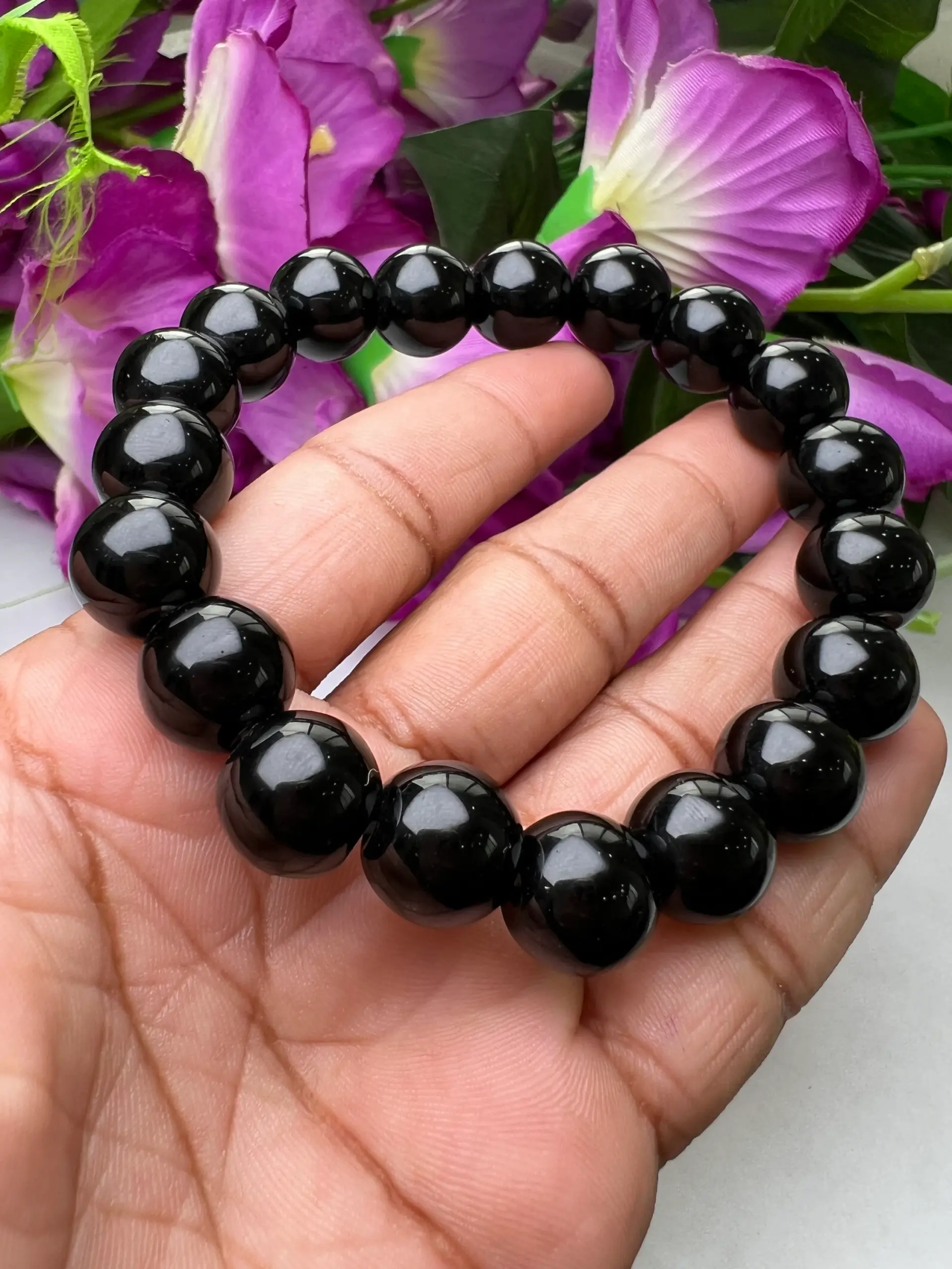 12 MM Black Onyx Round Beaded Bracelet Stretch Bracelet - Image 5