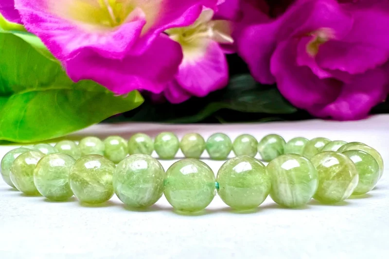 Green Apatite StoneRound Beaded Bracelet 8MM Stretch Bracelet