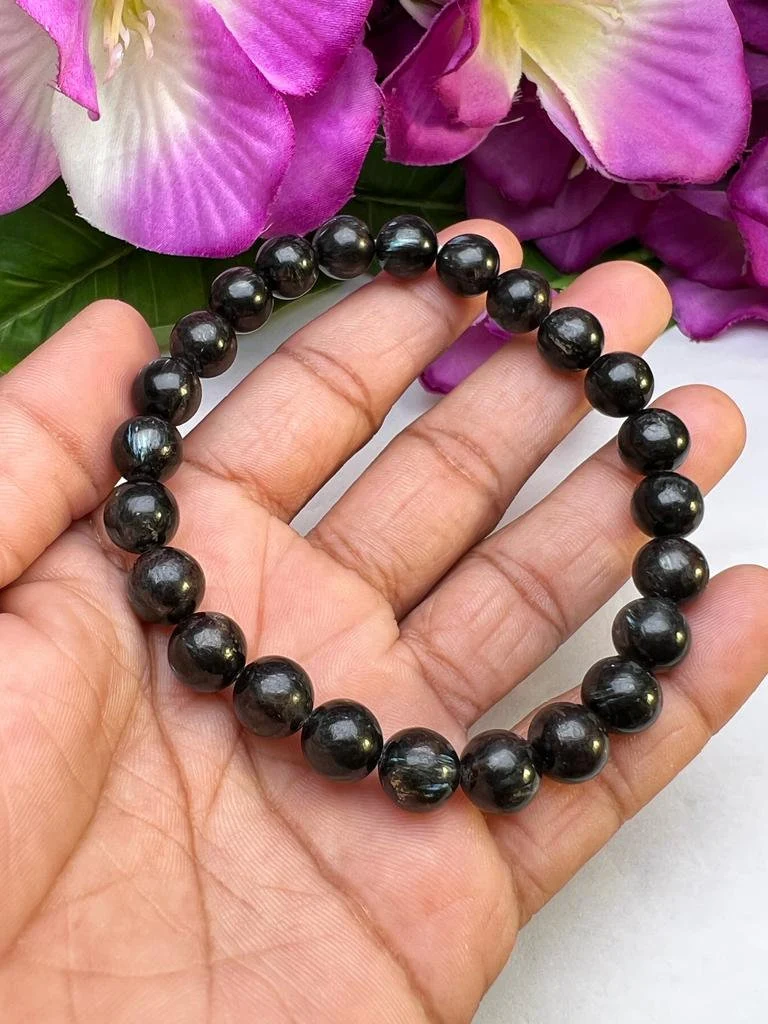 Nuummite Stone Bracelet Round Beaded Bracelet 8 mm Stretch Bracelet