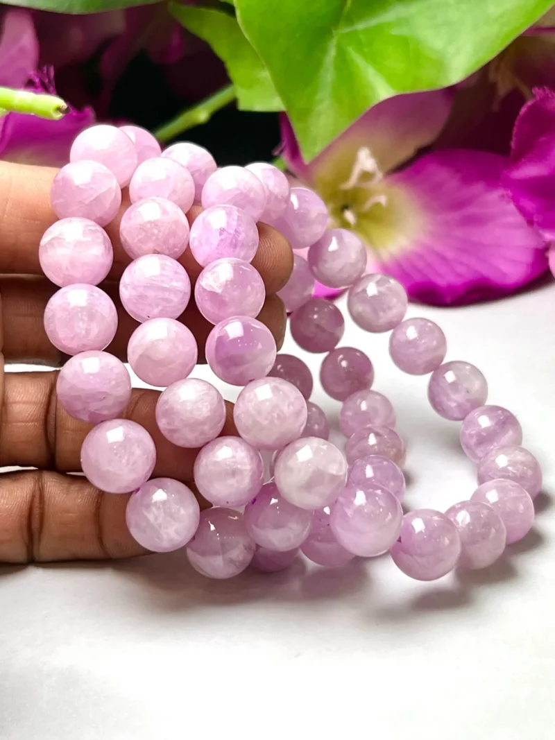 10 MM Kunzite Heart Chakra Stone Round Beaded Bracelet - Image 3