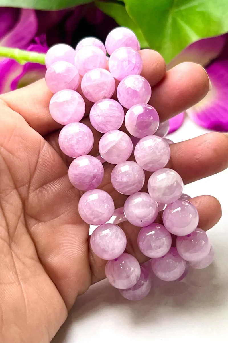 10 MM Kunzite Heart Chakra Stone Round Beaded Bracelet - Image 9