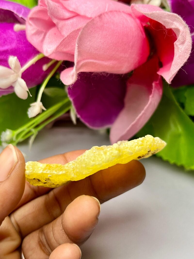 Yellow Brucite Stone 130 Carat Mineral Specimen, Killa Saifullah , Baluchistan, Pakistan Rock Collectors - Image 6