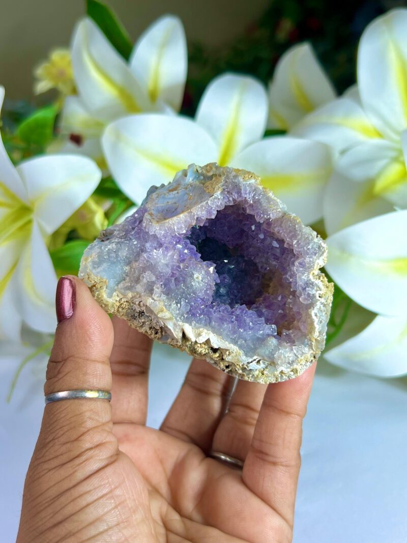 Amethyst Stone Cluster 253 Gram - Image 7