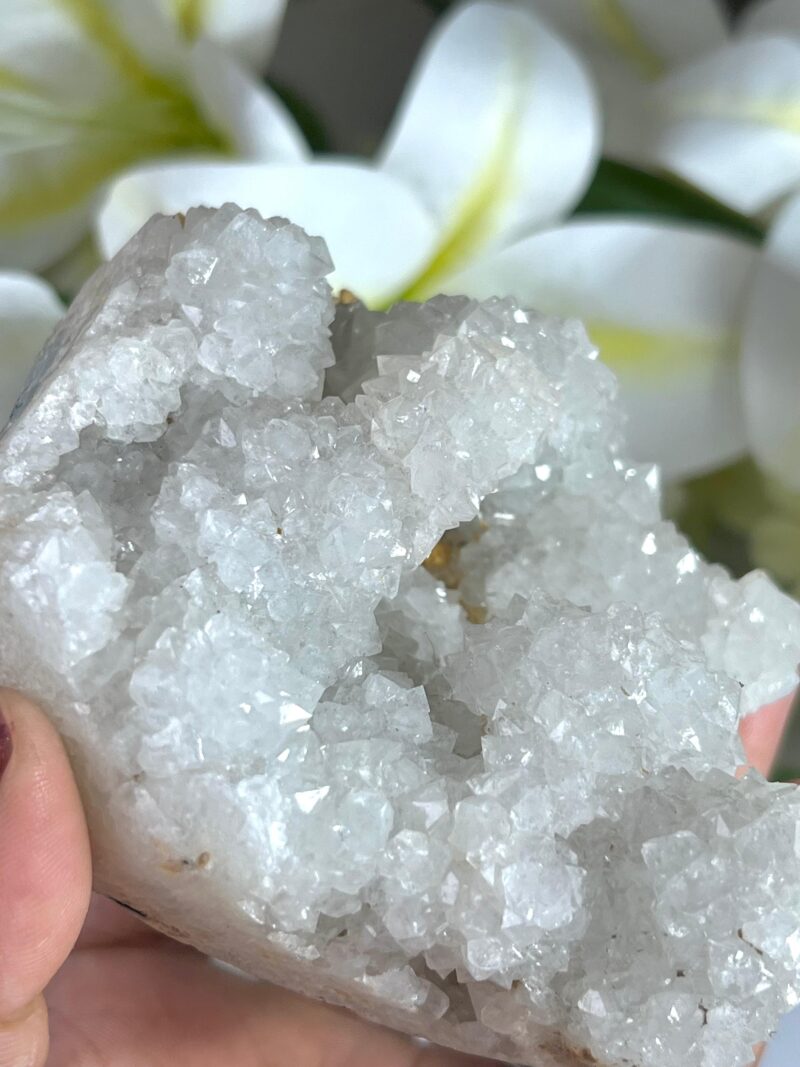 Anandalite / Aurora Quartz Stone Cluster 494 Gram - Image 4