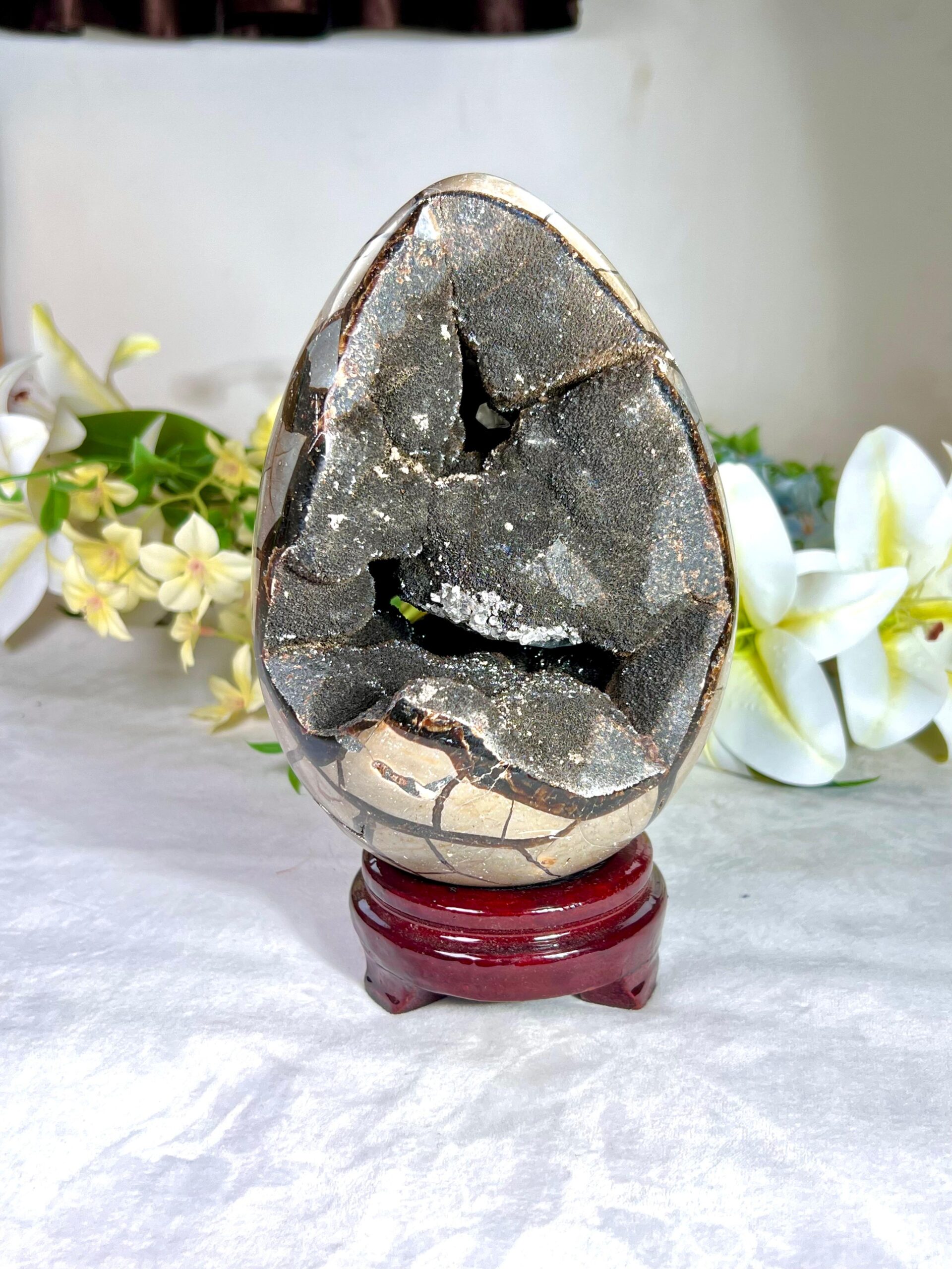 Septarian Crystal Stone - 2988 Gram - Image 7