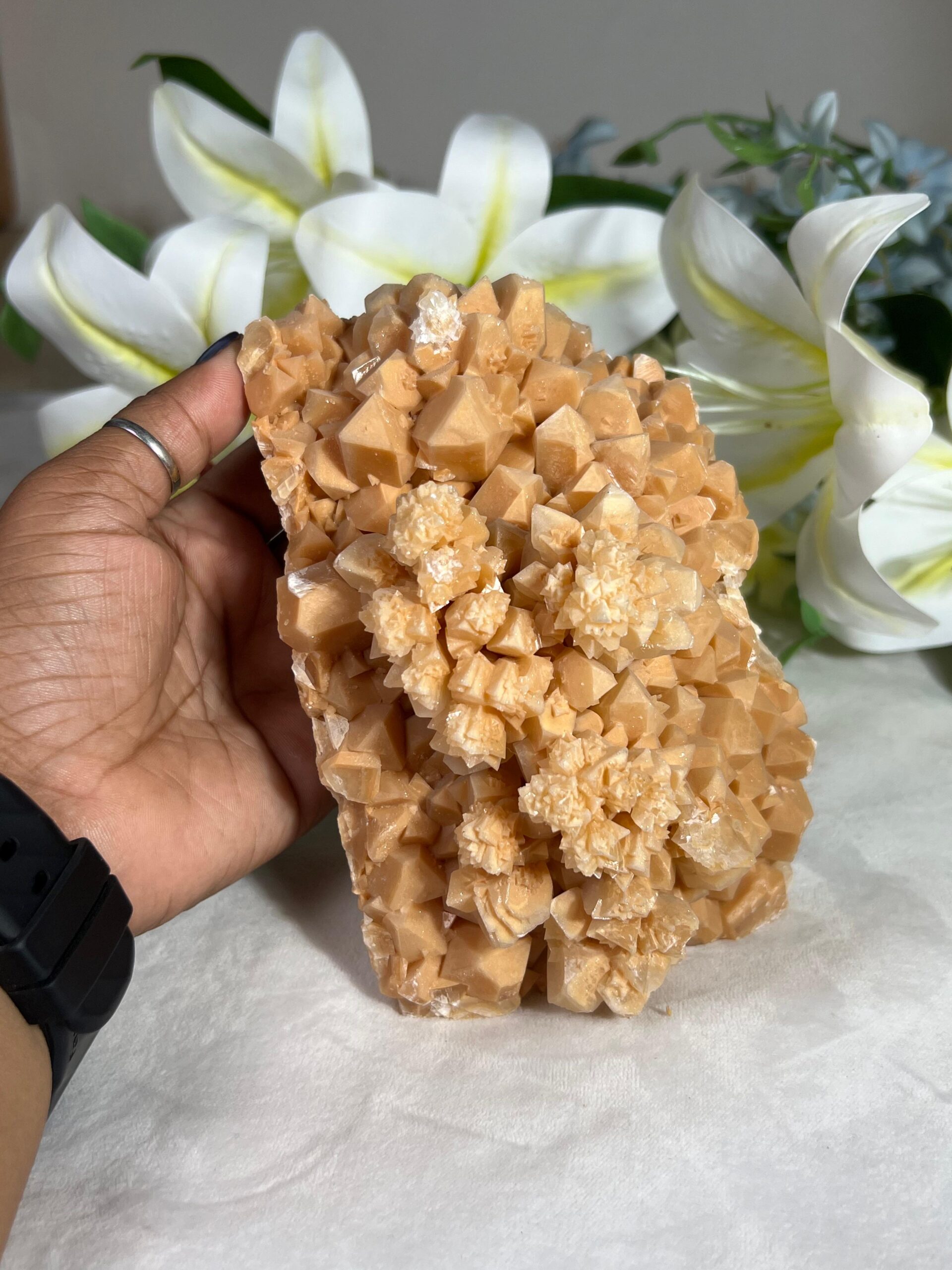 Yellow Calcite Crystal Stone - 1251 Gram - Image 9