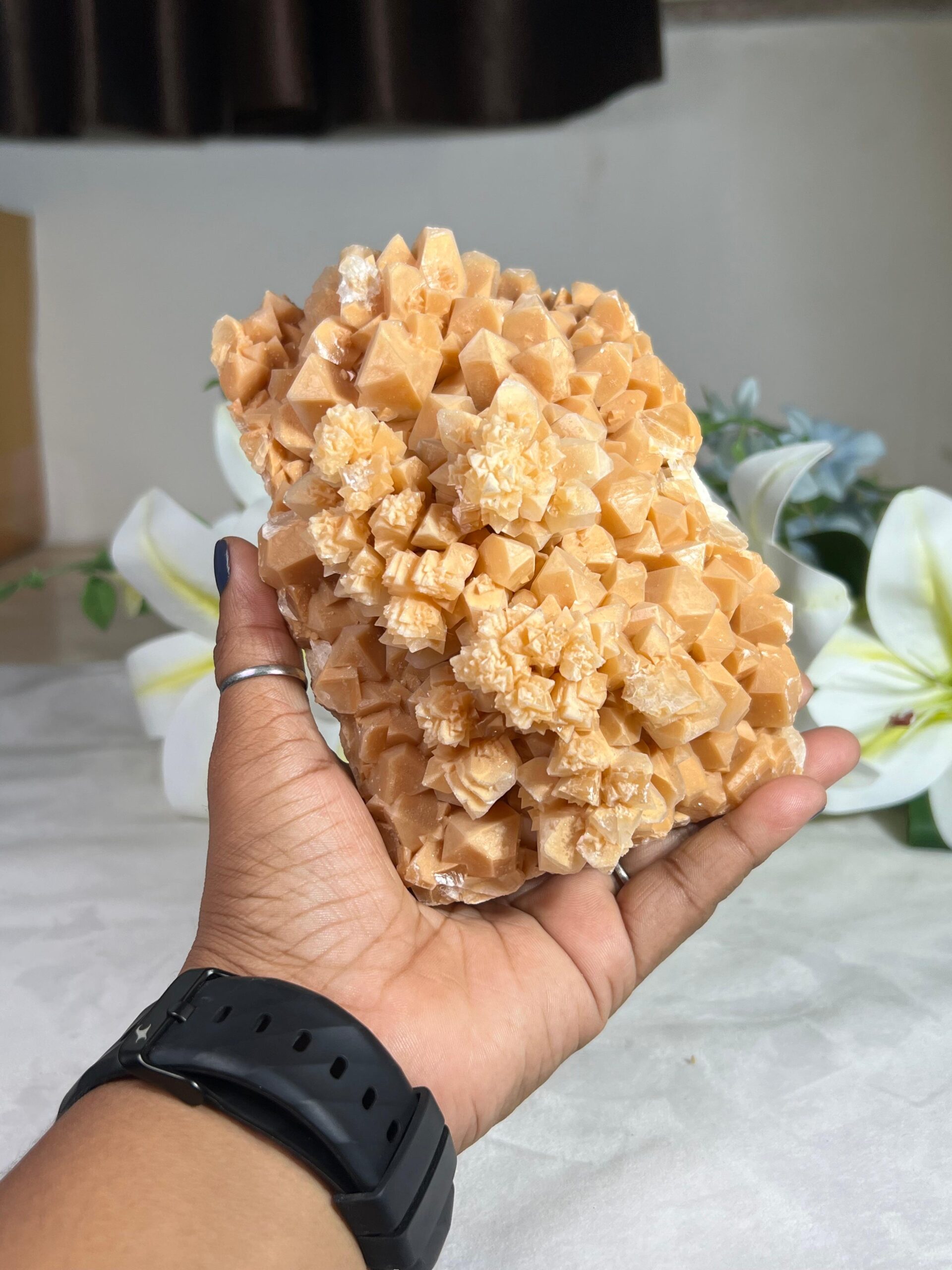 Yellow Calcite Crystal Stone - 1251 Gram - Image 7