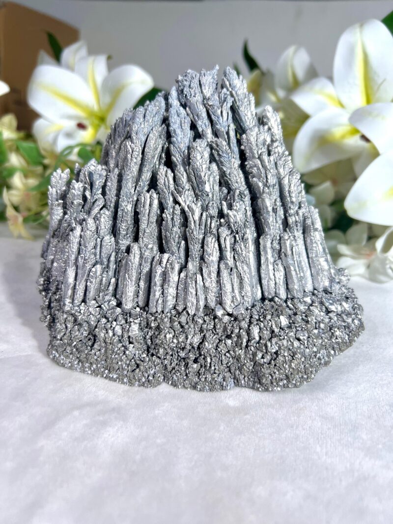 Silver Magnesium / Aluminium  Crystal Stone  - 676 Gram - Image 7