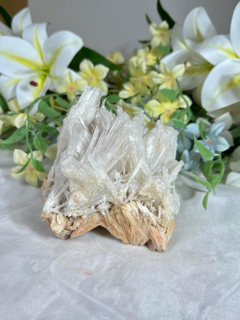 Scolecite  Crystal Stone  - 496 Gram - Image 6