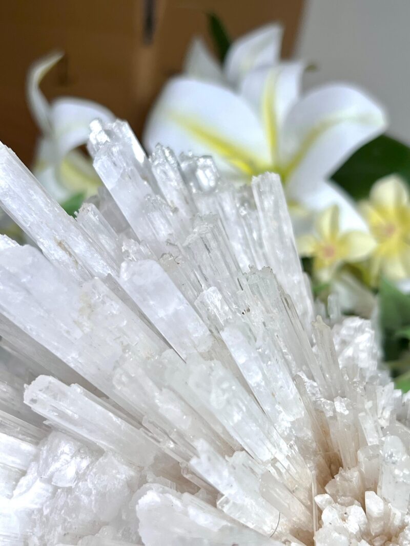 Scolecite  Crystal Stone  - 1708 Gram - Image 3